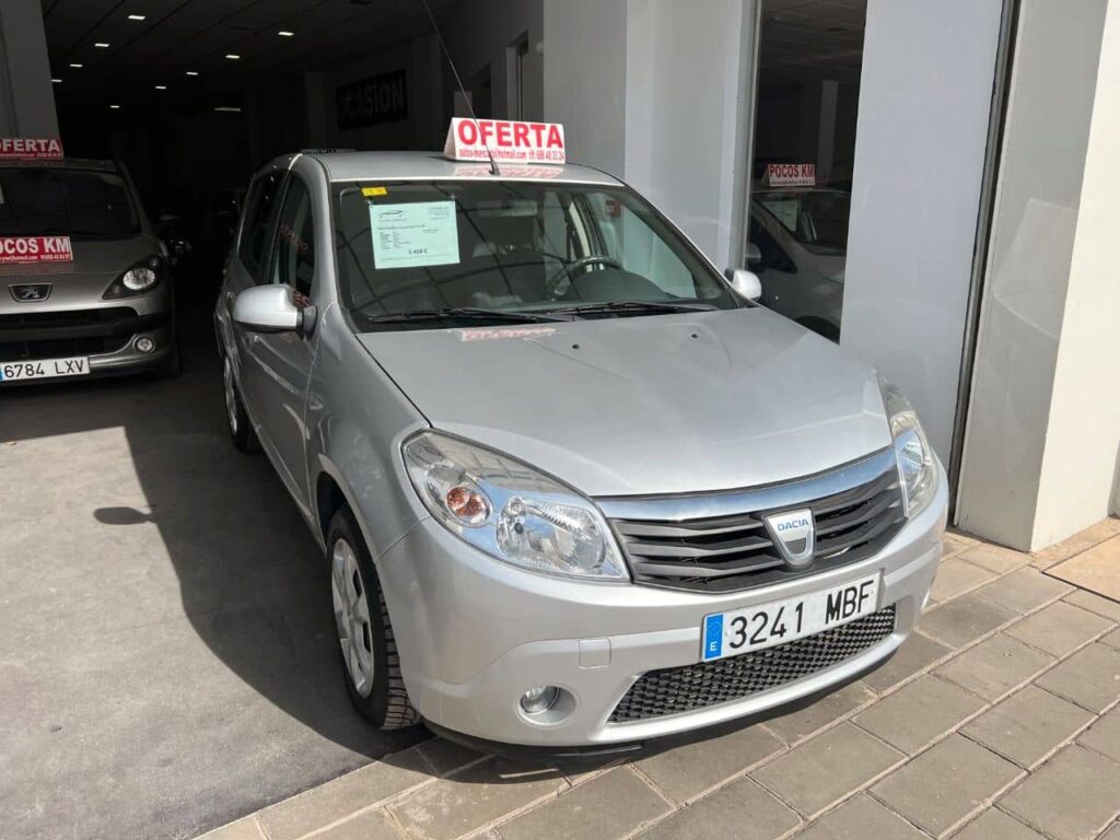 Auto Mercado Malaga - DACIA Sandero Laureate dCi 75cv E5